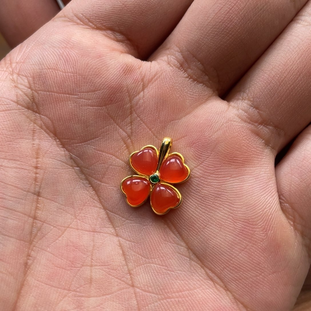 南红玛瑙吊坠银S925镶嵌冰红吊坠