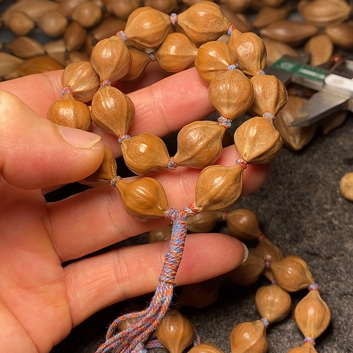 手串橄榄核1.3手持15