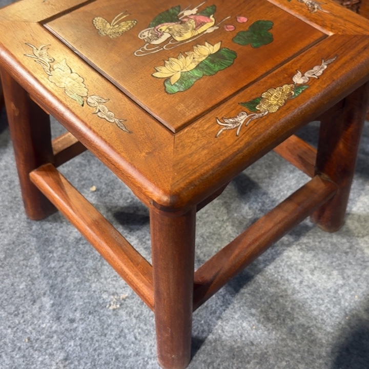 贡木富贵等的的的的的