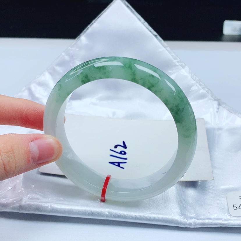 【闪购商品】翡翠手镯未镶嵌天然缅甸a货手镯54+