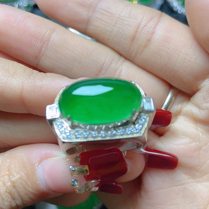 翡翠颈饰银S925镶嵌