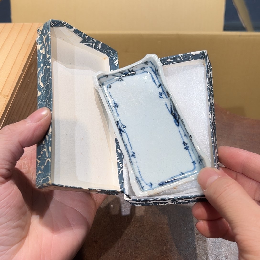 瓷器周边默认瑕疵1