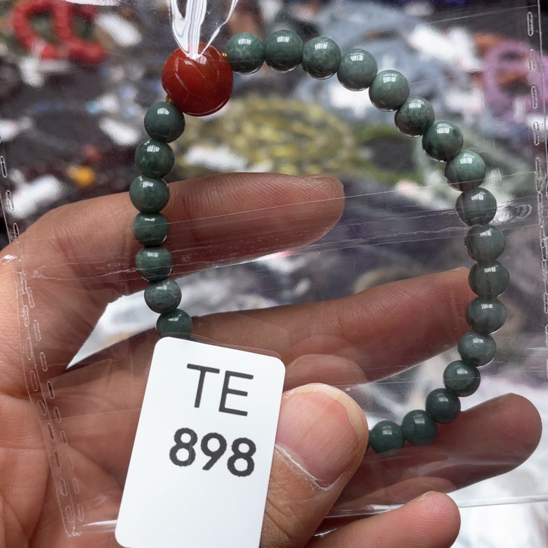 水晶多样性发一只未镶嵌