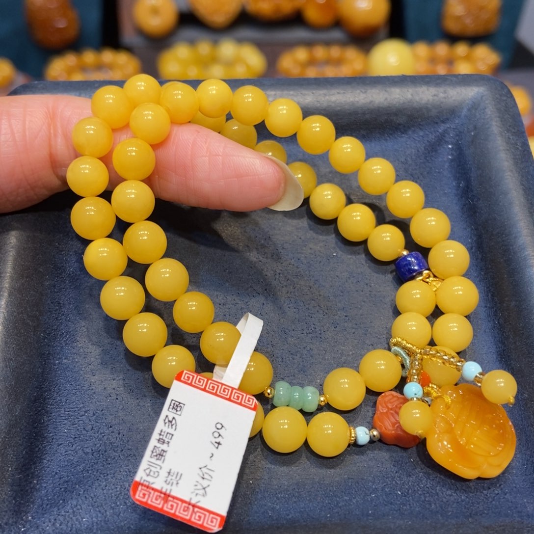 琥珀未镶嵌手链蜜蜡