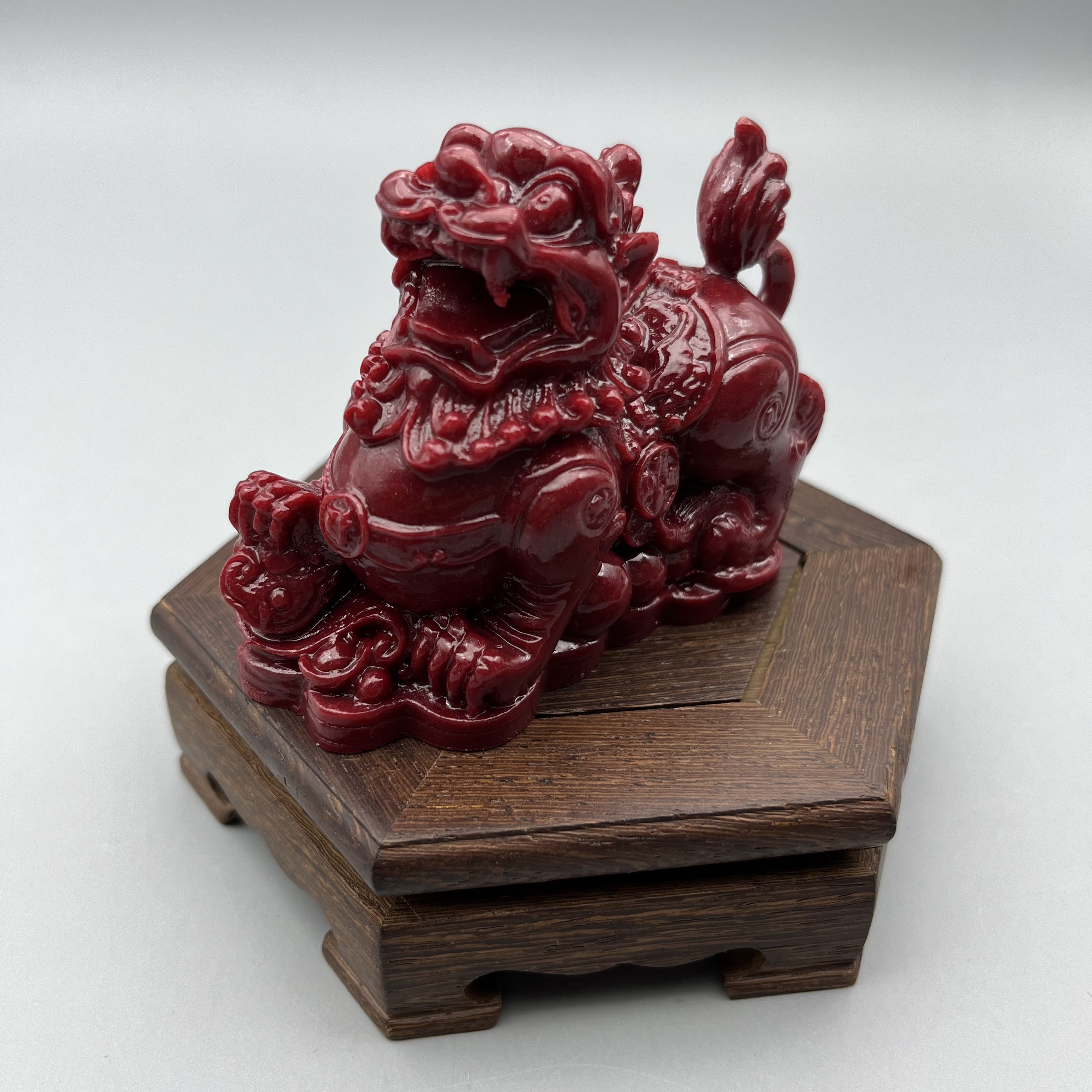 含辰砂工艺品BJ061-紫色貔貅摆件