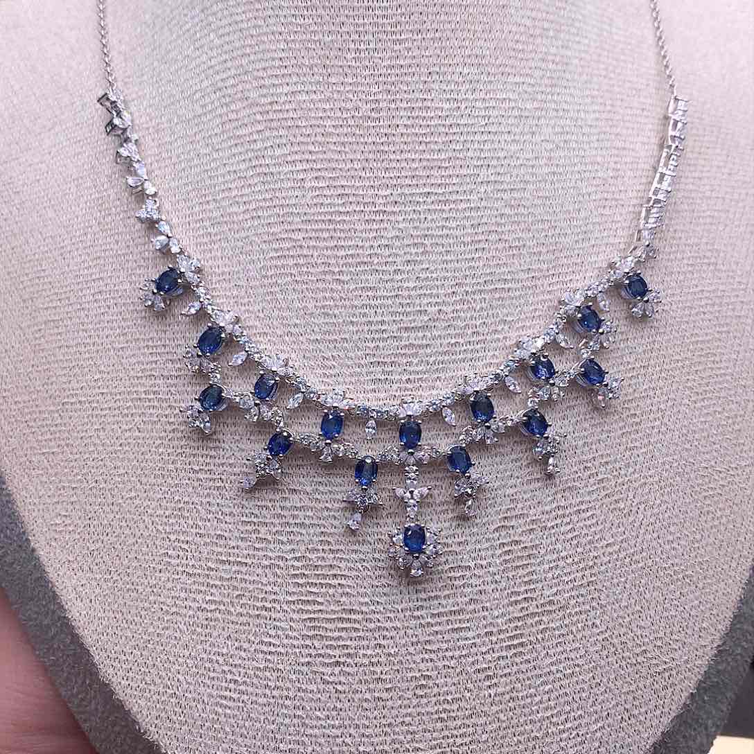 蓝宝石颈饰银S925镶嵌