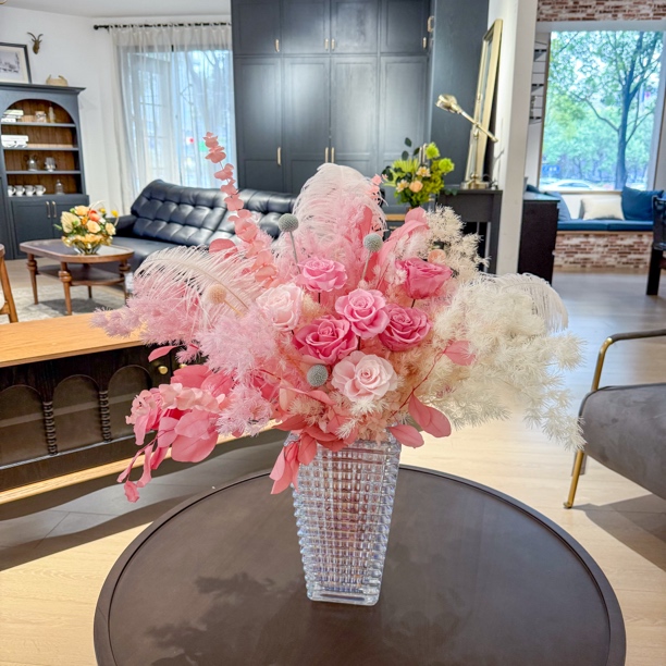 克莱因纯净之蓝Klein·粉黛·玫瑰永生花永生花花束设计艺术作品