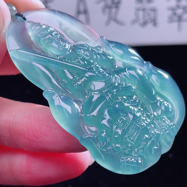 翡翠颈饰未镶嵌999999999