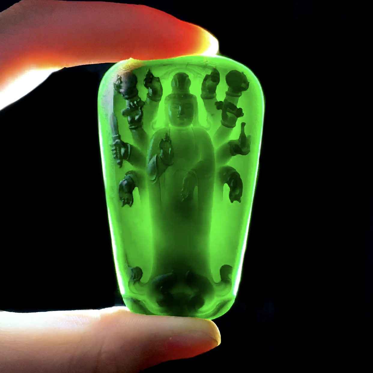 缅甸天然翡翠A货墨翠毛货千手观音守护神吊坠玉牌挂件带证书