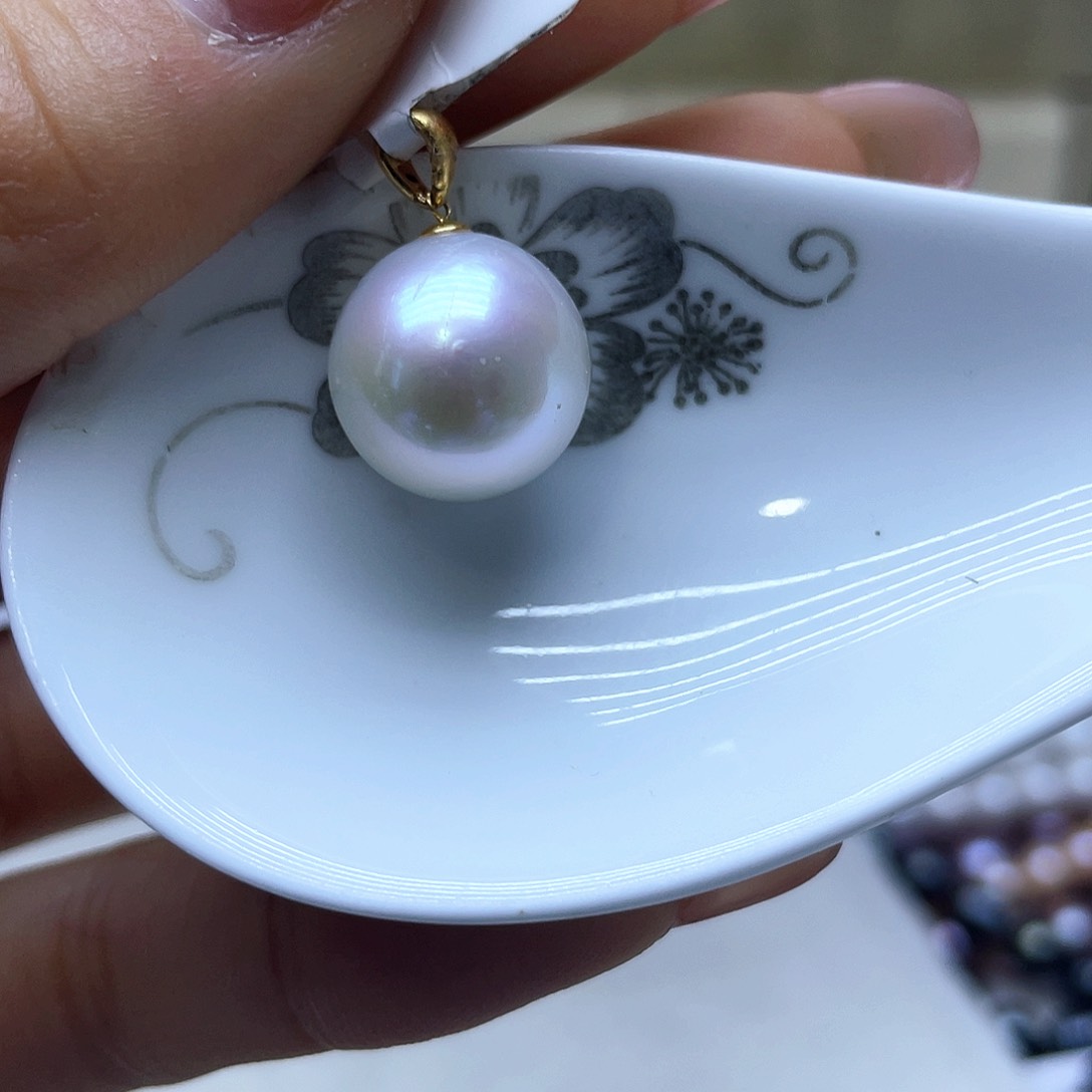 淡水珍珠颈饰18K金镶嵌