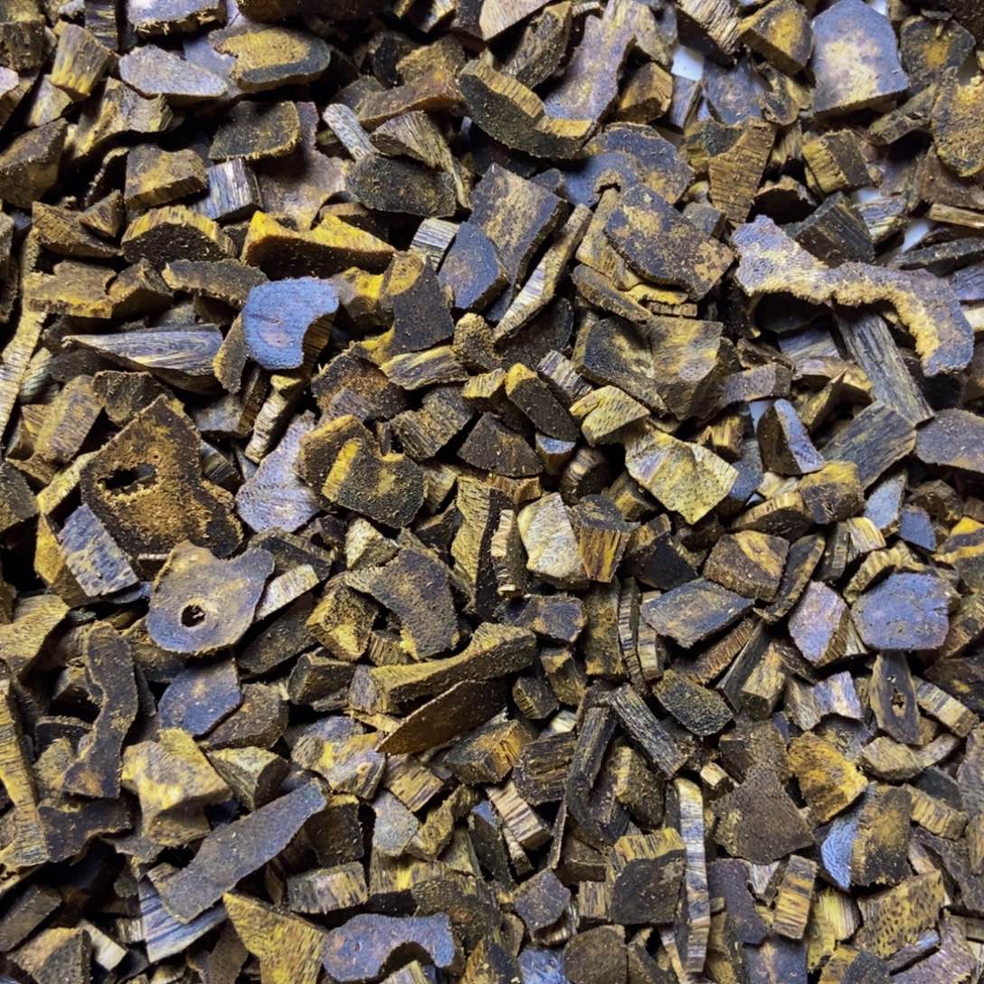 沉香沉香碎屑紫罗兰品种高油车珠小碎料50克