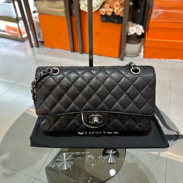 99新 Chanel/香奈儿 Chanel黑银cf中号 牛皮 US5120517