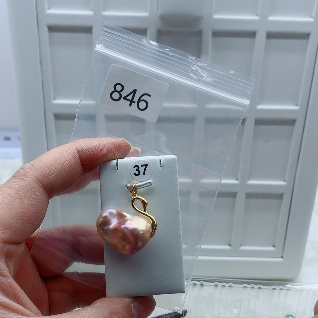 淡水珍珠合金吊坠(不含链)