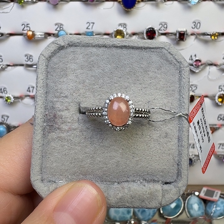 银S925镶嵌水晶戒指