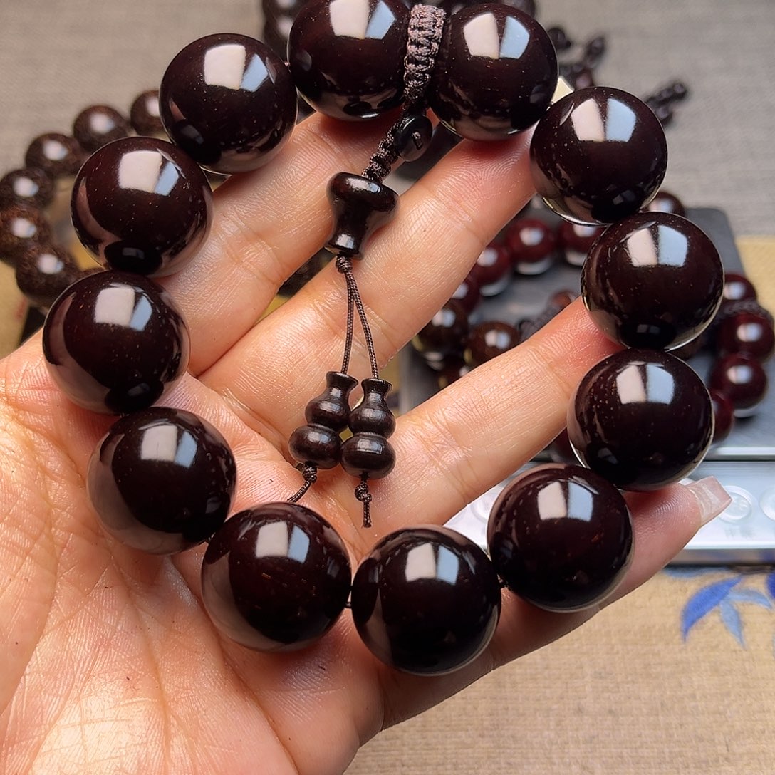 檀香紫檀（小叶紫檀）2.0 12颗