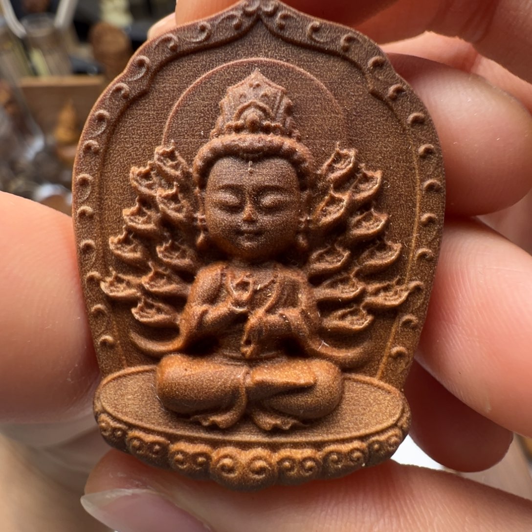 檀香木千手观音老山檀