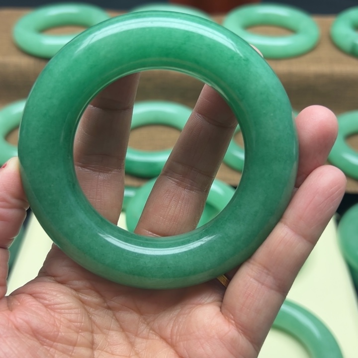 石英岩玉未镶嵌55