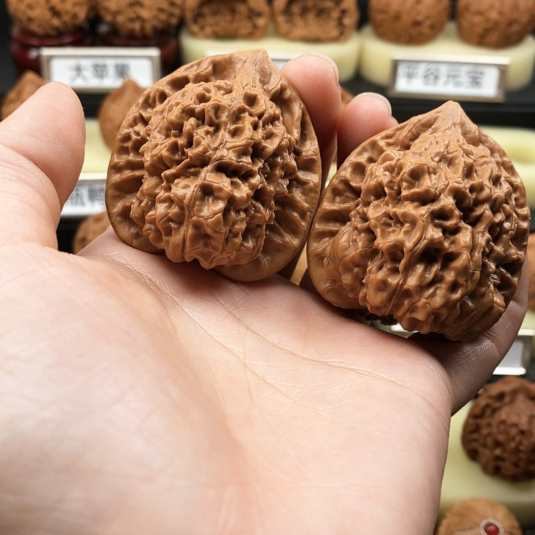 文玩核桃把件官帽8111