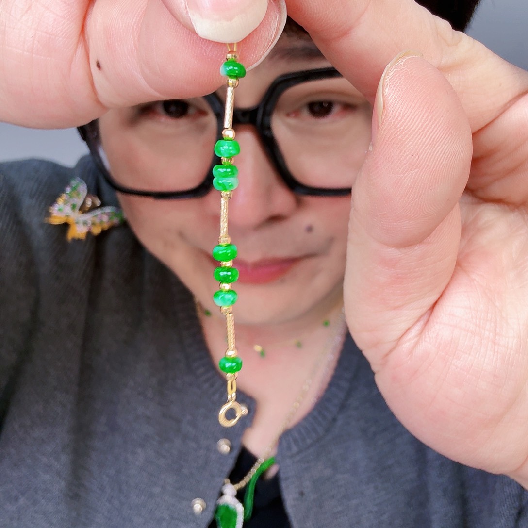 翡翠颈饰18K金镶嵌一个