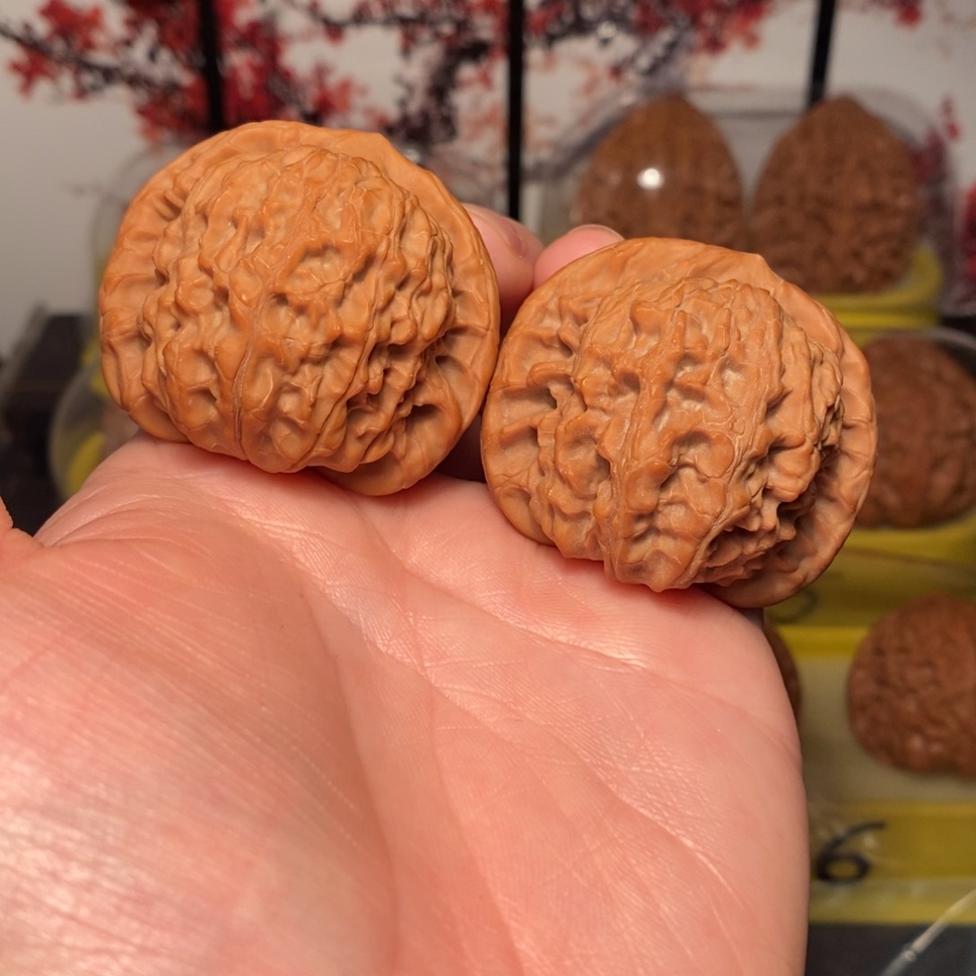 文玩核桃把件兜****钱43尺马老四核桃