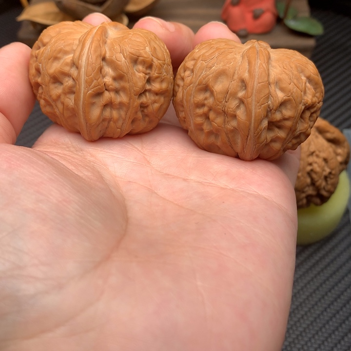 爱***Ծ文玩核桃吊坠元宝43