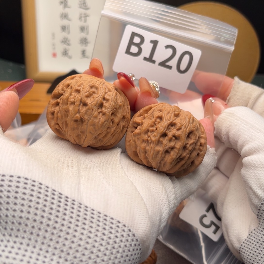 文玩核桃把件42铁锤b 120