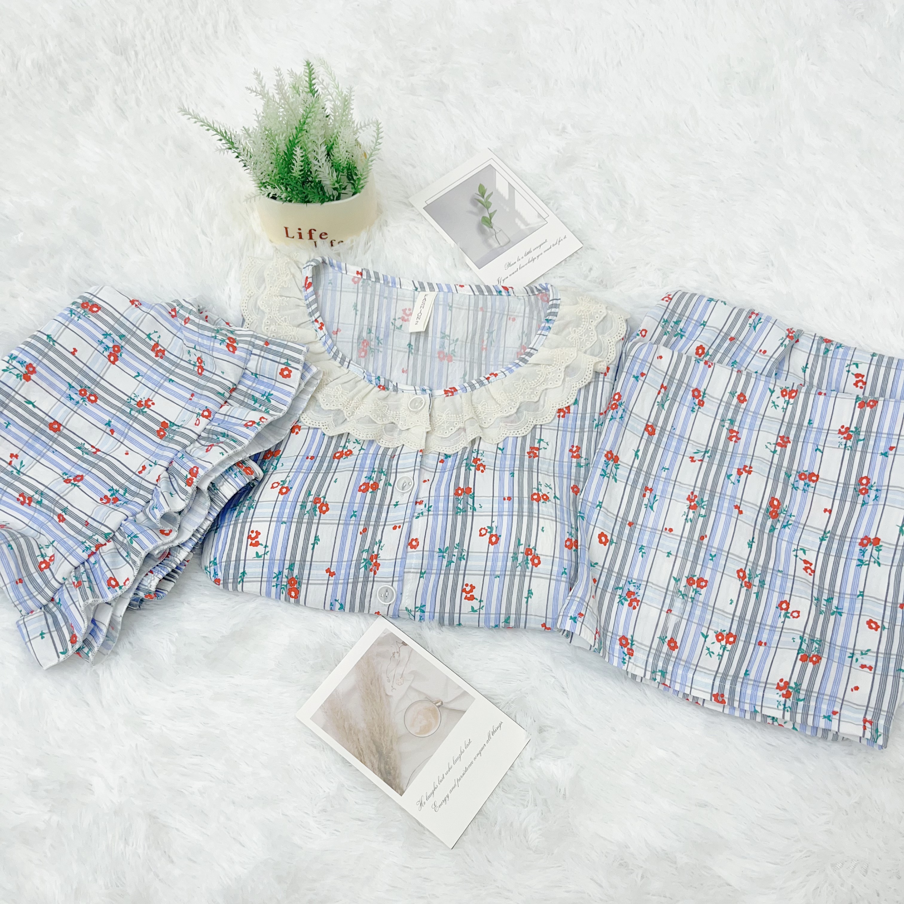 【R660】夏款夏日蓝格碎花短袖短裤+长裤三件套+胸垫【开衫款】