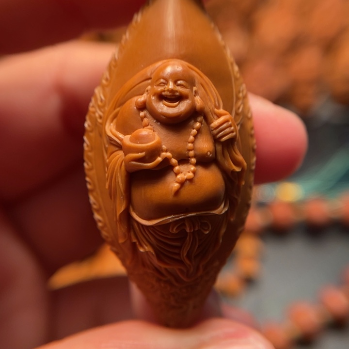 【闪购商品】橄榄核手串/手链快**声弥勒。