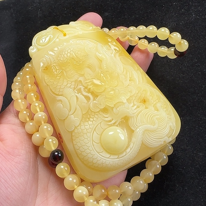 未镶嵌蜜蜡珠宝奇石