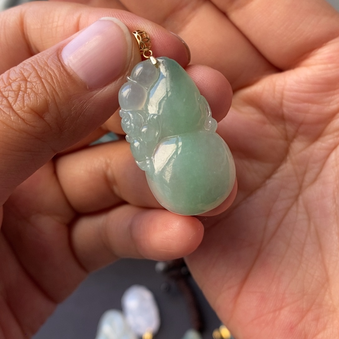 翡翠未镶嵌颈饰天然