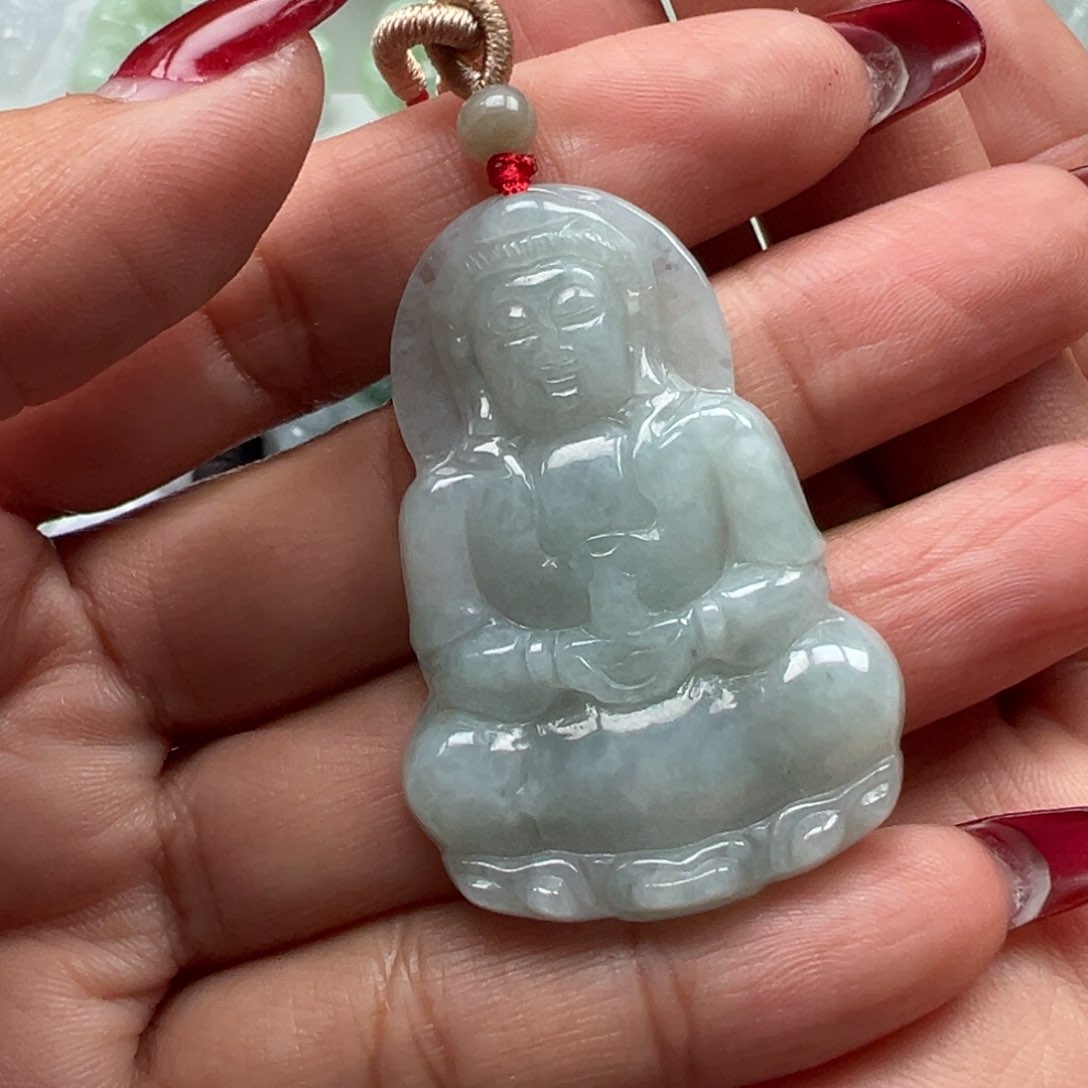 翡翠颈饰未镶嵌观音