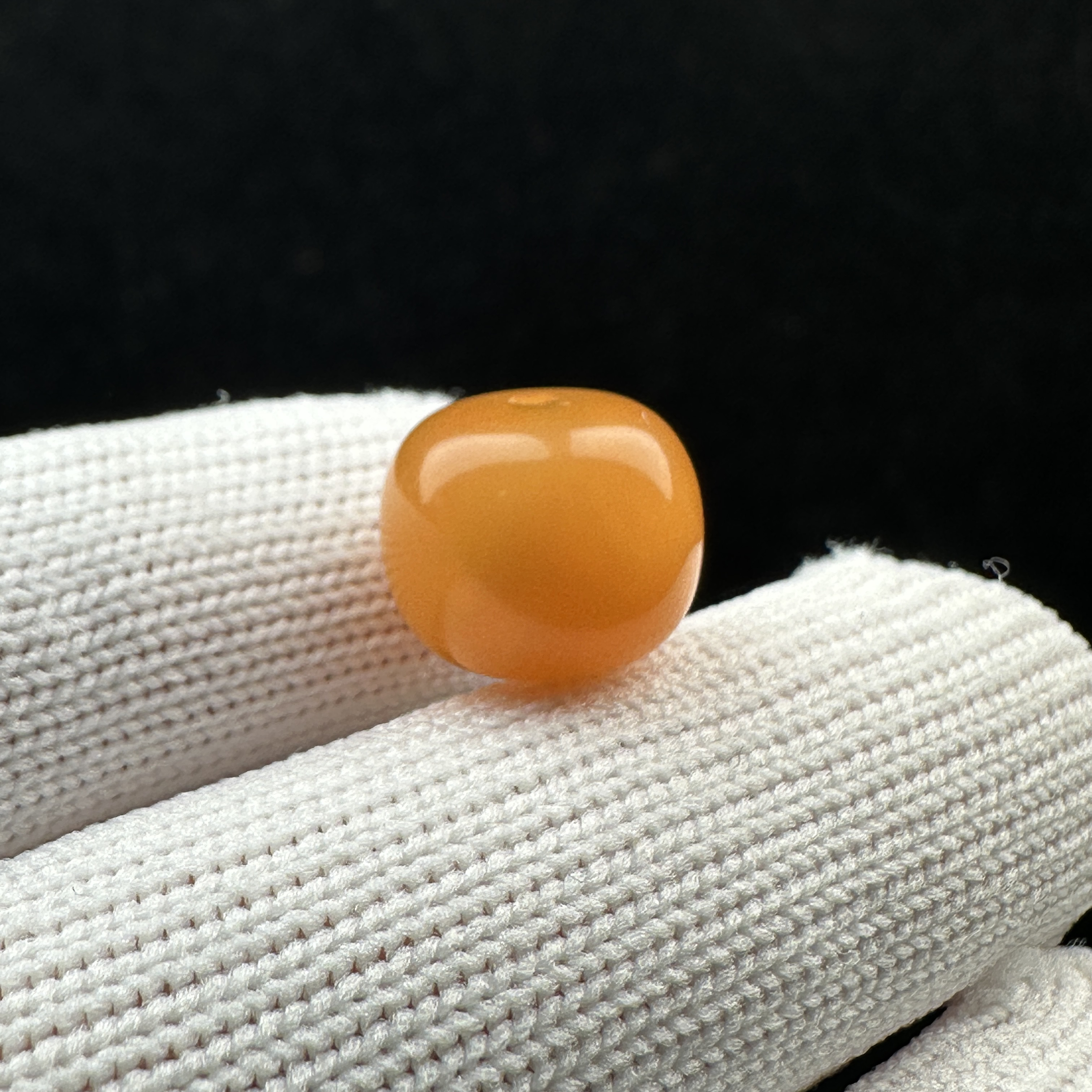 A7618天然蜜蜡 老型12.5*10.4mm支持复检假一罚十