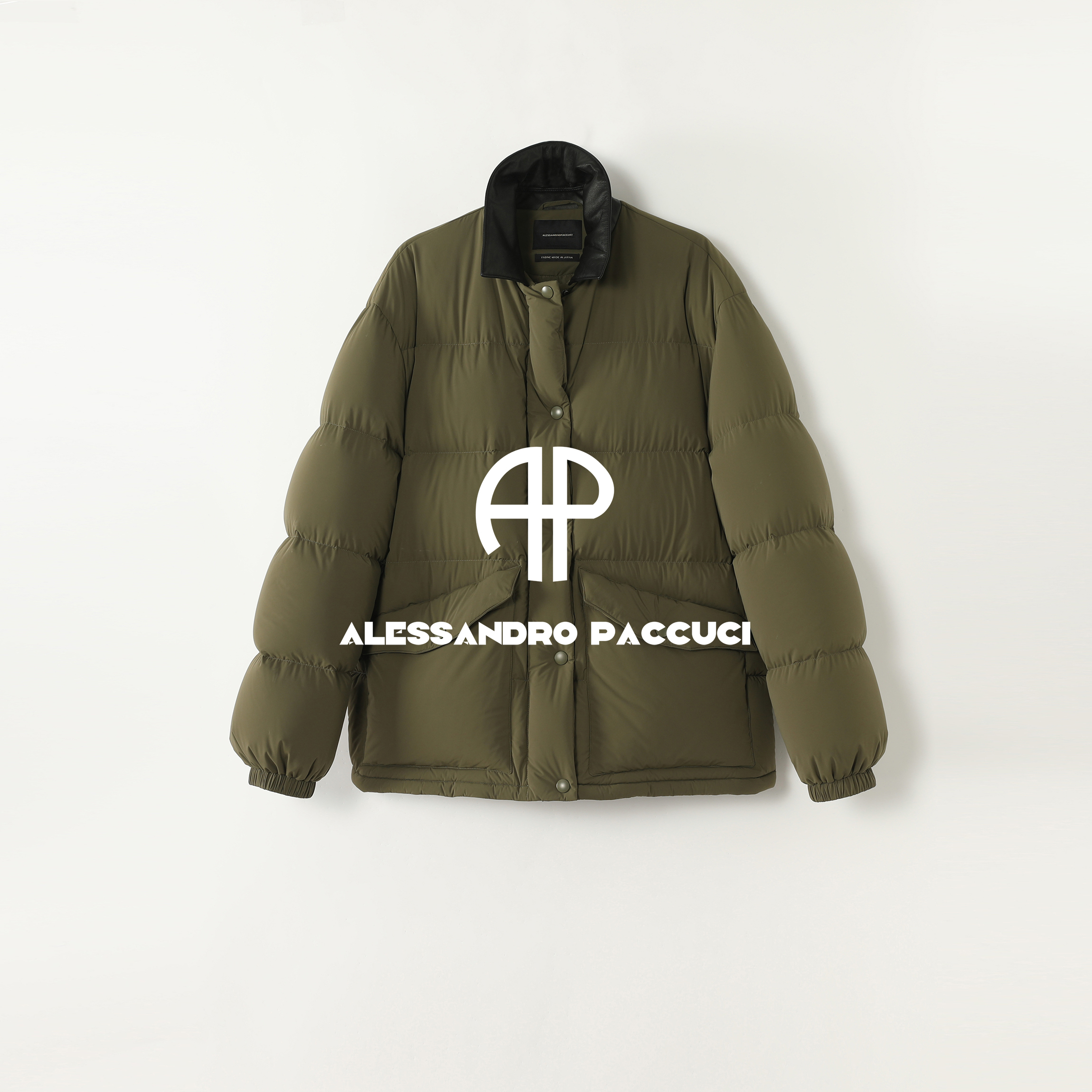 AP洛哥44034RE-1【黑标/冬遇】匈牙利95鹅绒撞色翻领时尚羽绒服汉服