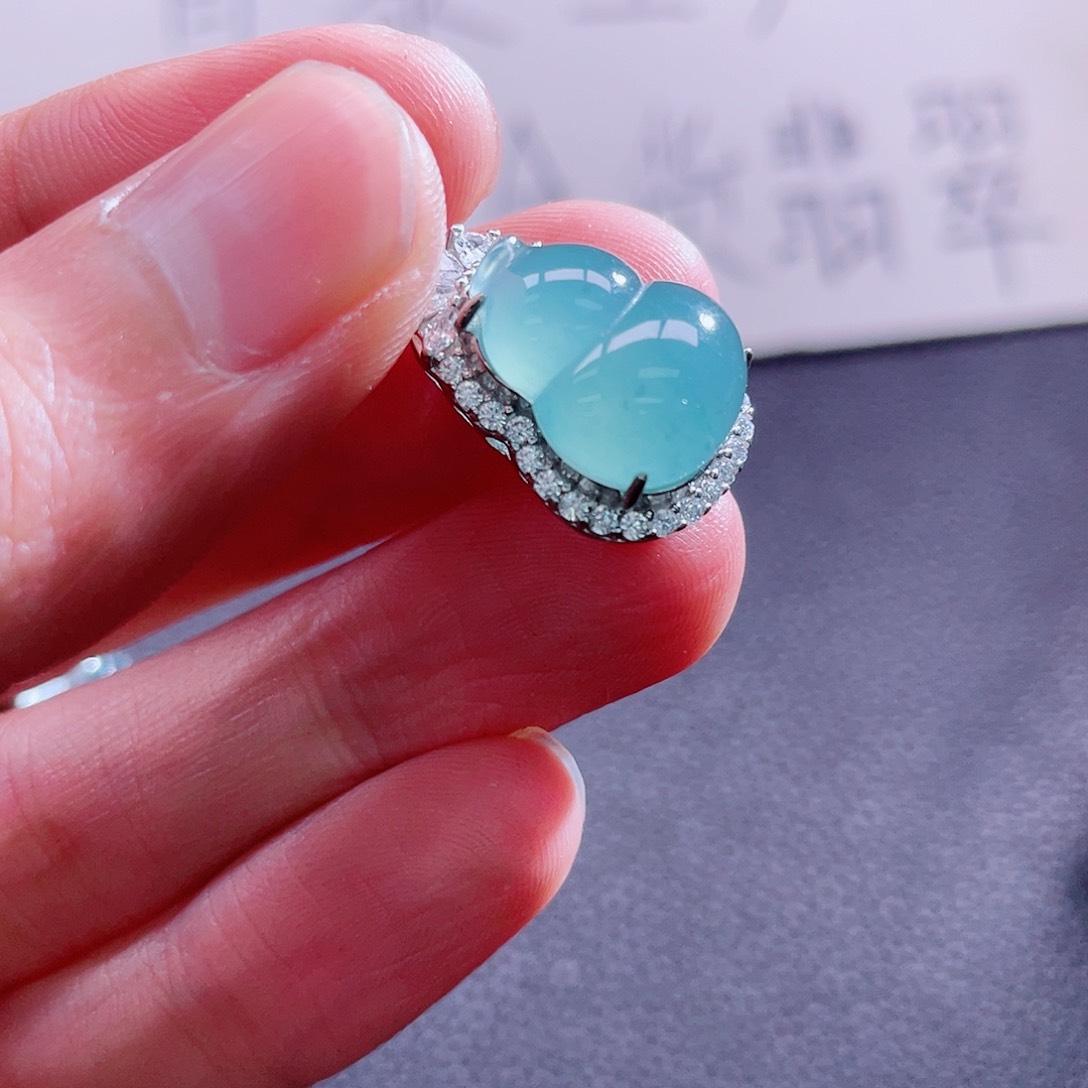 翡翠颈饰未镶嵌8889989858