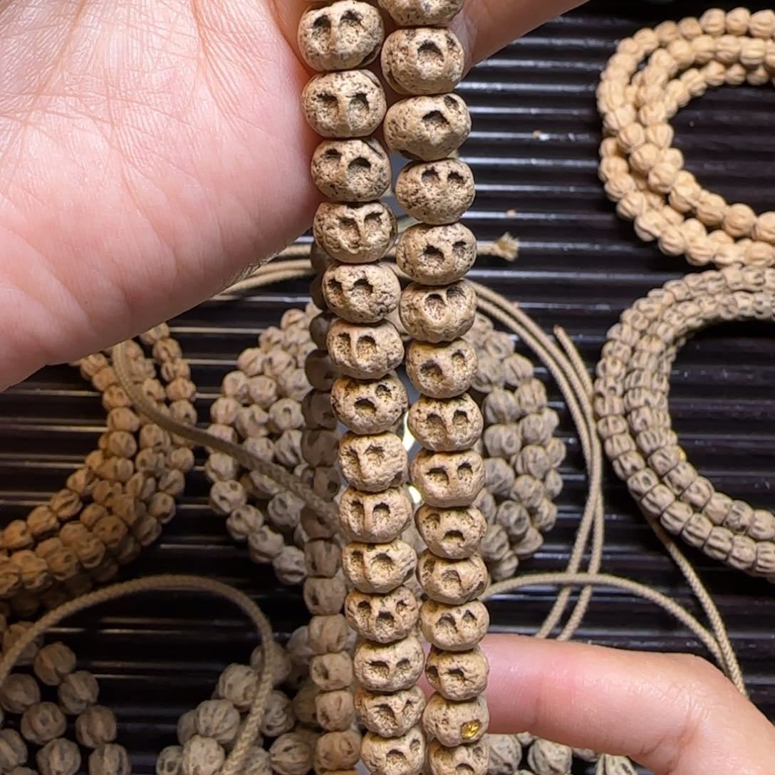 柏香籽/百香籽吊坠时***客