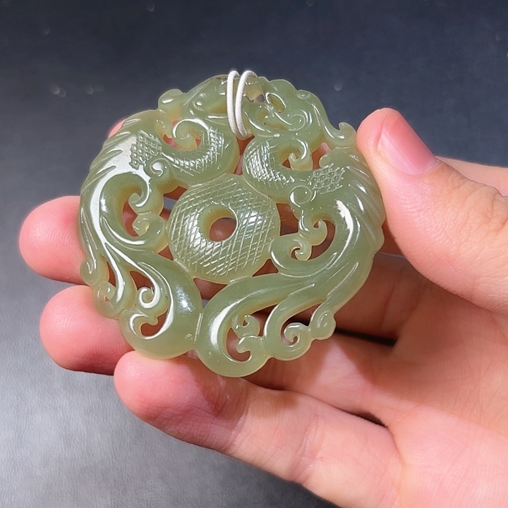 和田玉挂件未镶嵌魔*子