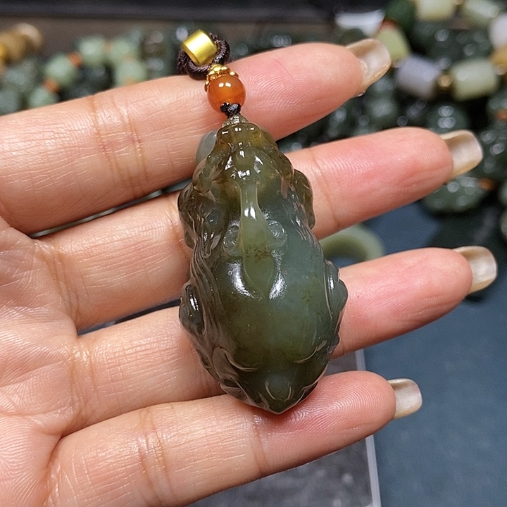 和田玉挂件未镶嵌