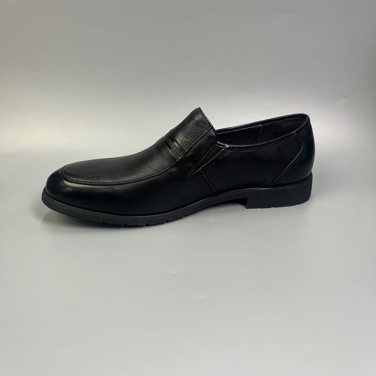 3-12(50020)时尚百搭休闲透气男鞋