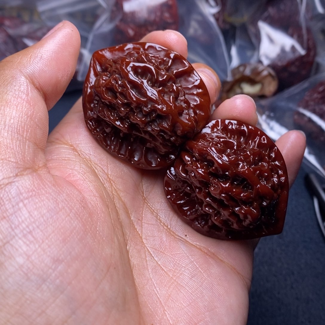 文玩核桃吊坠龙鳞 37