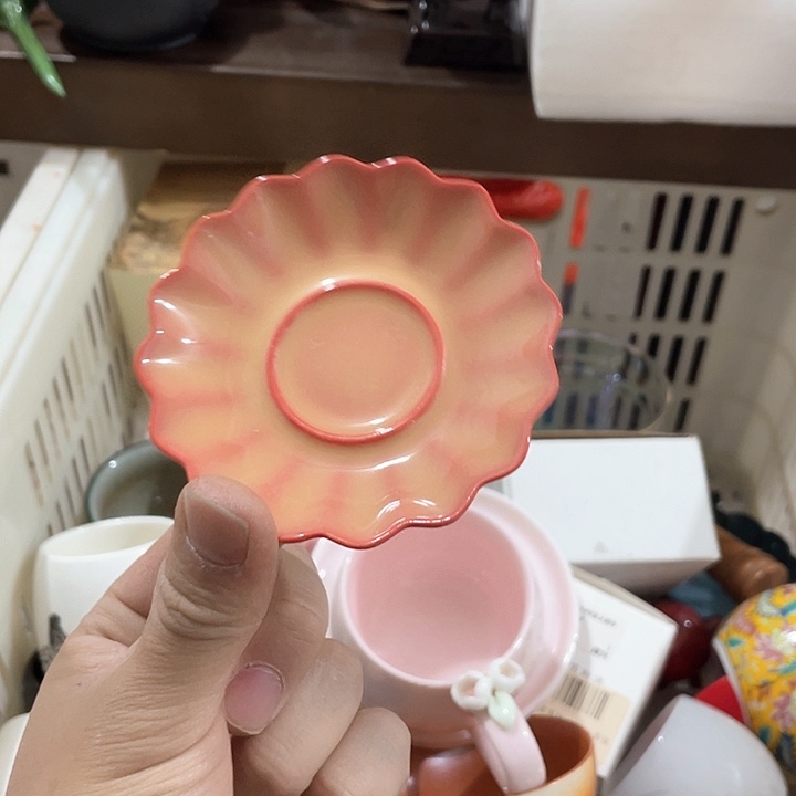 陶瓷茶具全部清清完回家过年