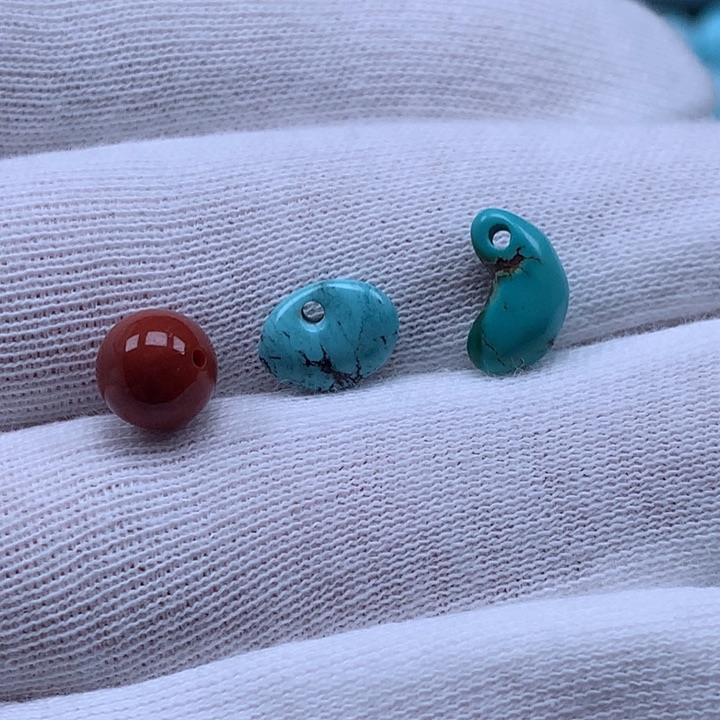 未镶嵌南红玛瑙珠宝奇石