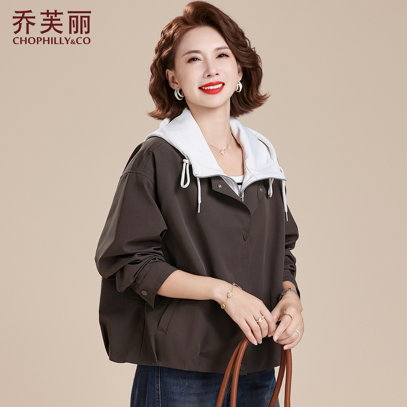 中年妈妈春秋外套洋气休闲上衣2025新款中老年女春秋大码宽松夹克