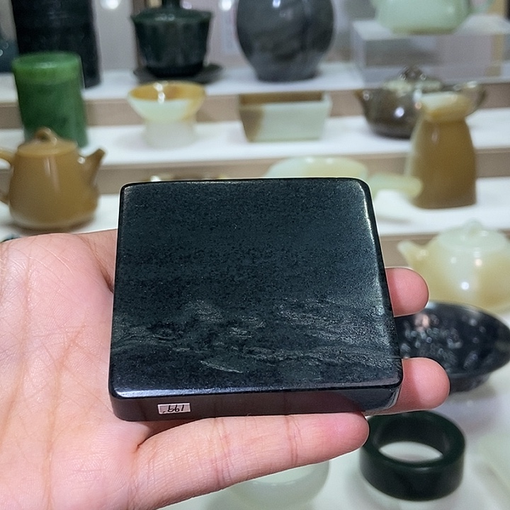 和田玉未镶嵌挂件青玉杯垫