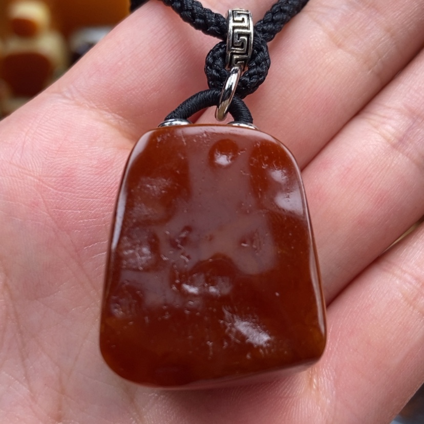 【闪购商品】未镶嵌吊坠(赠链)琥珀