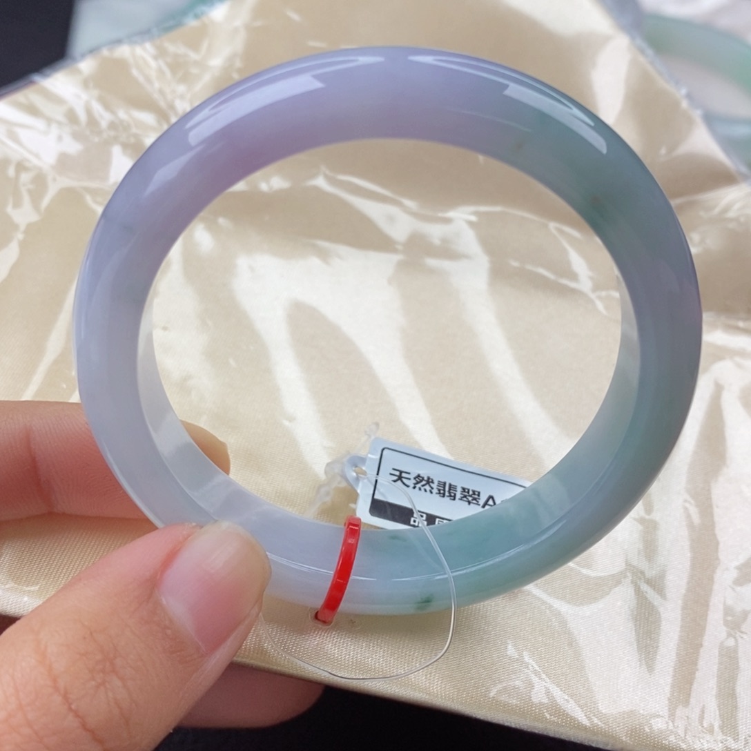 翡翠手镯未镶嵌5253圈