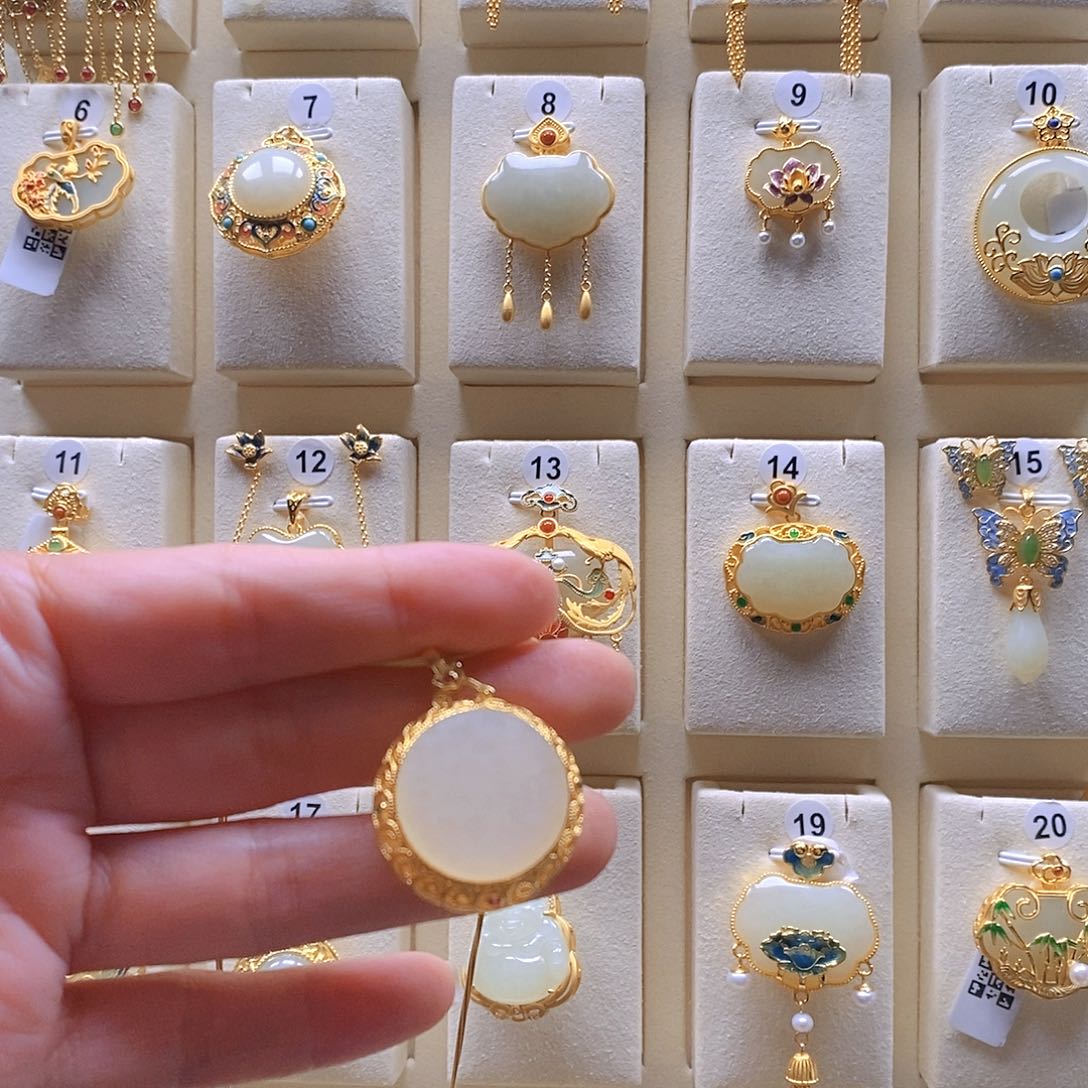 和田玉颈饰银S925镶嵌