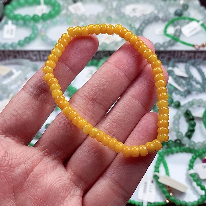 翡翠手链未镶嵌卡5+