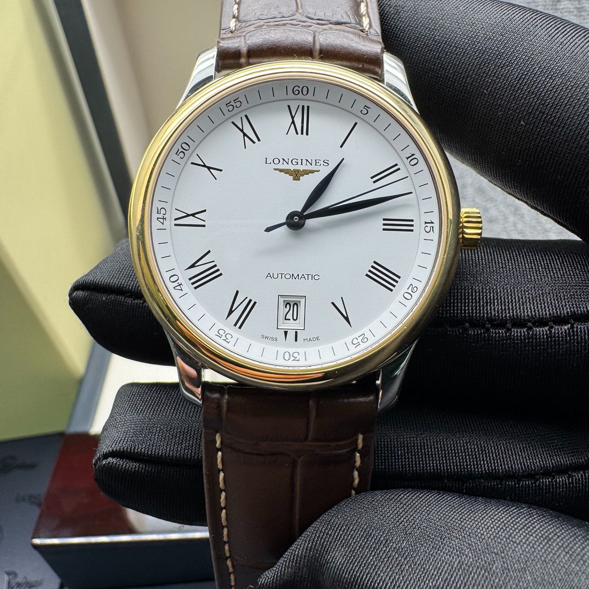 99新 Longines/浪琴 L2.628.5.11.7名匠/白面/公价28600/38.5表径