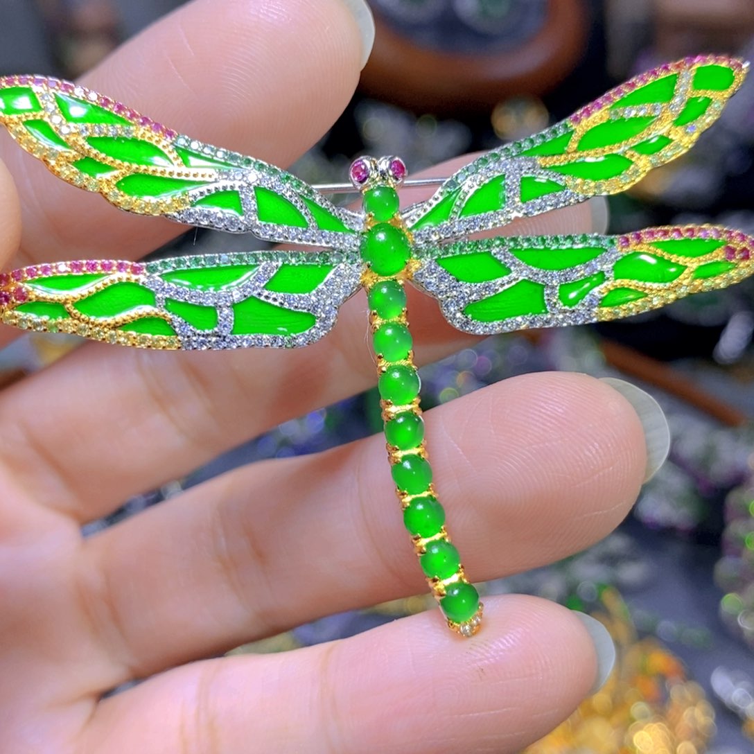 翡翠颈饰银S925镶嵌天然翡翠