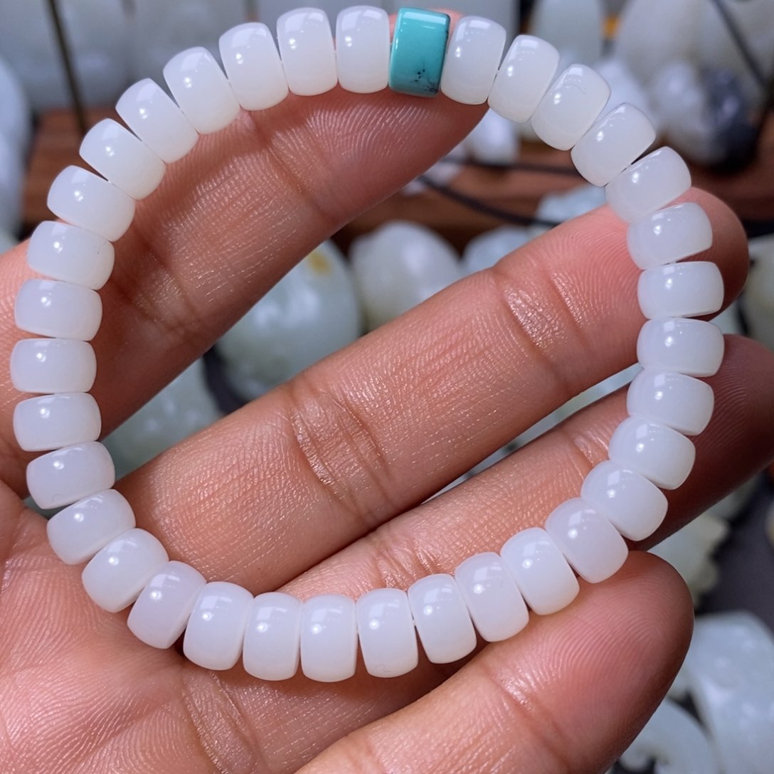 和田玉手链未镶嵌